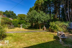 Photo 17- click for photo gallery